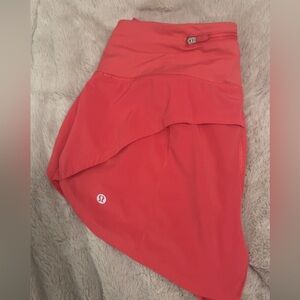 Lululemon speed up shorts pink color